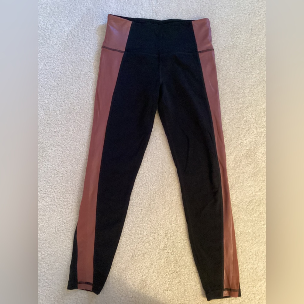 Athleta Black and Brown High-Waisted Leggings (FINALPRICEDROP) - Picture 5 of 5